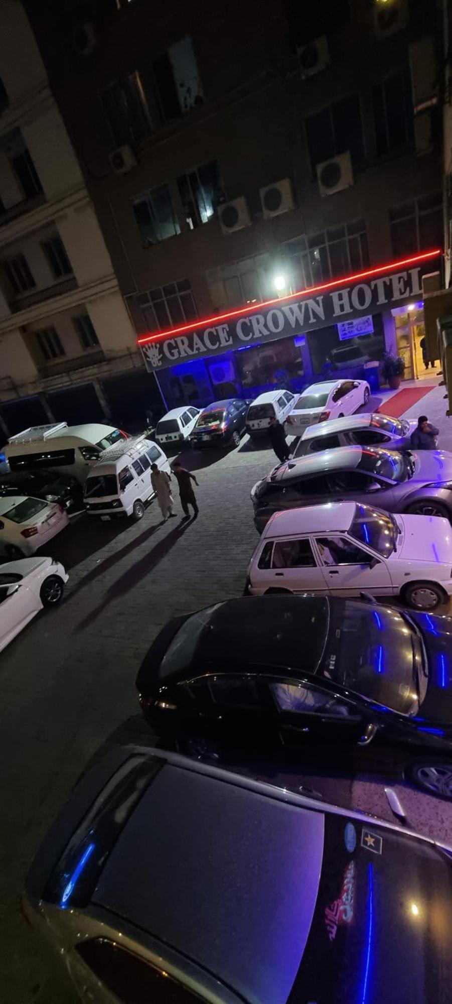 Grace Crown Hotel イスラマバード エクステリア 写真
